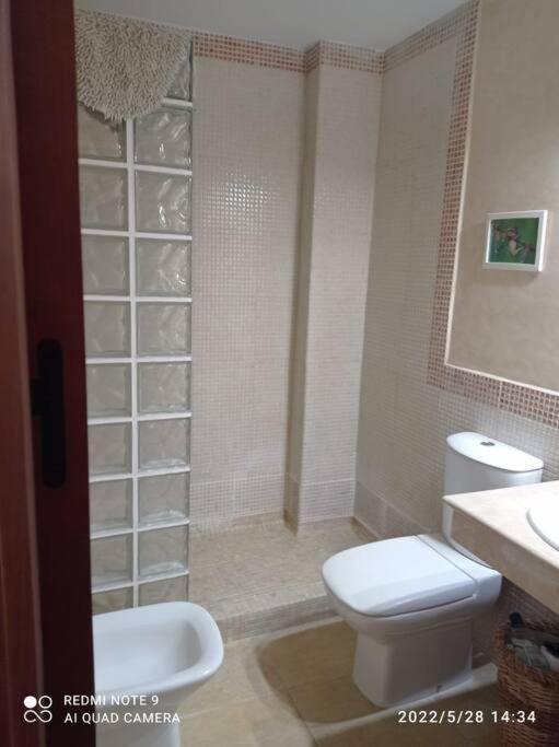 ベヘール・デ・ラ・フロンテーラ Agradable Adosado Con Piscinaヴィラ エクステリア 写真